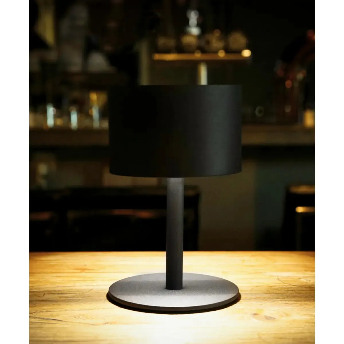 Maiori La Lampe Pose 1 Table Lamp (Black)