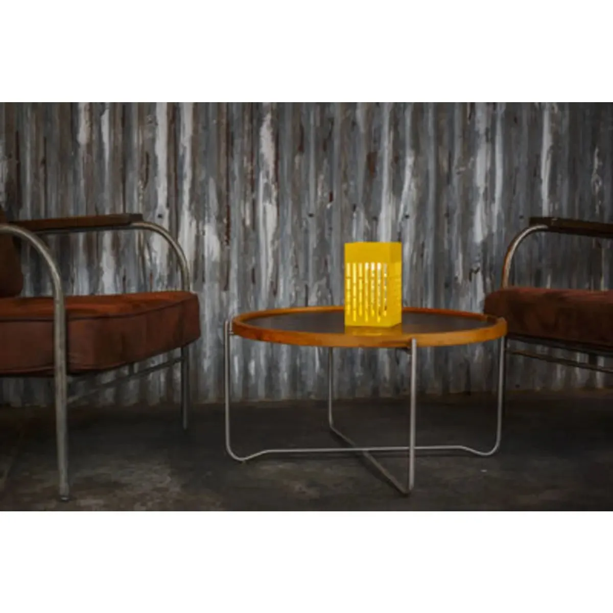 Maiori La Lampe Pose 4 Table Lamp (Mustard)