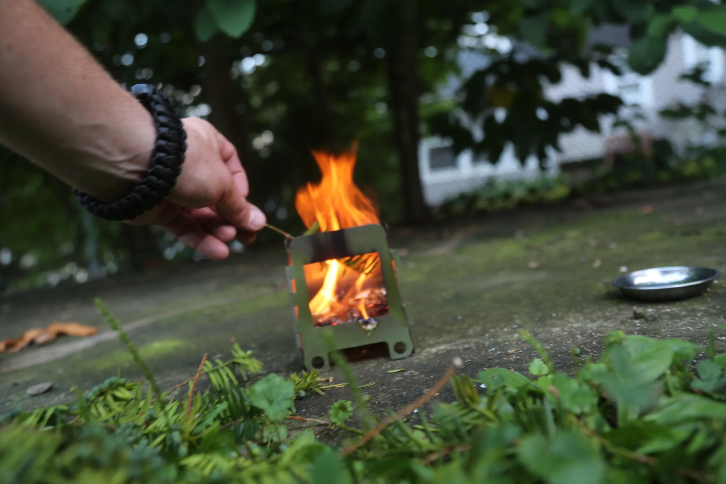 Portable Mini Wood Burning Survival Stove by QUICKSURVIVE